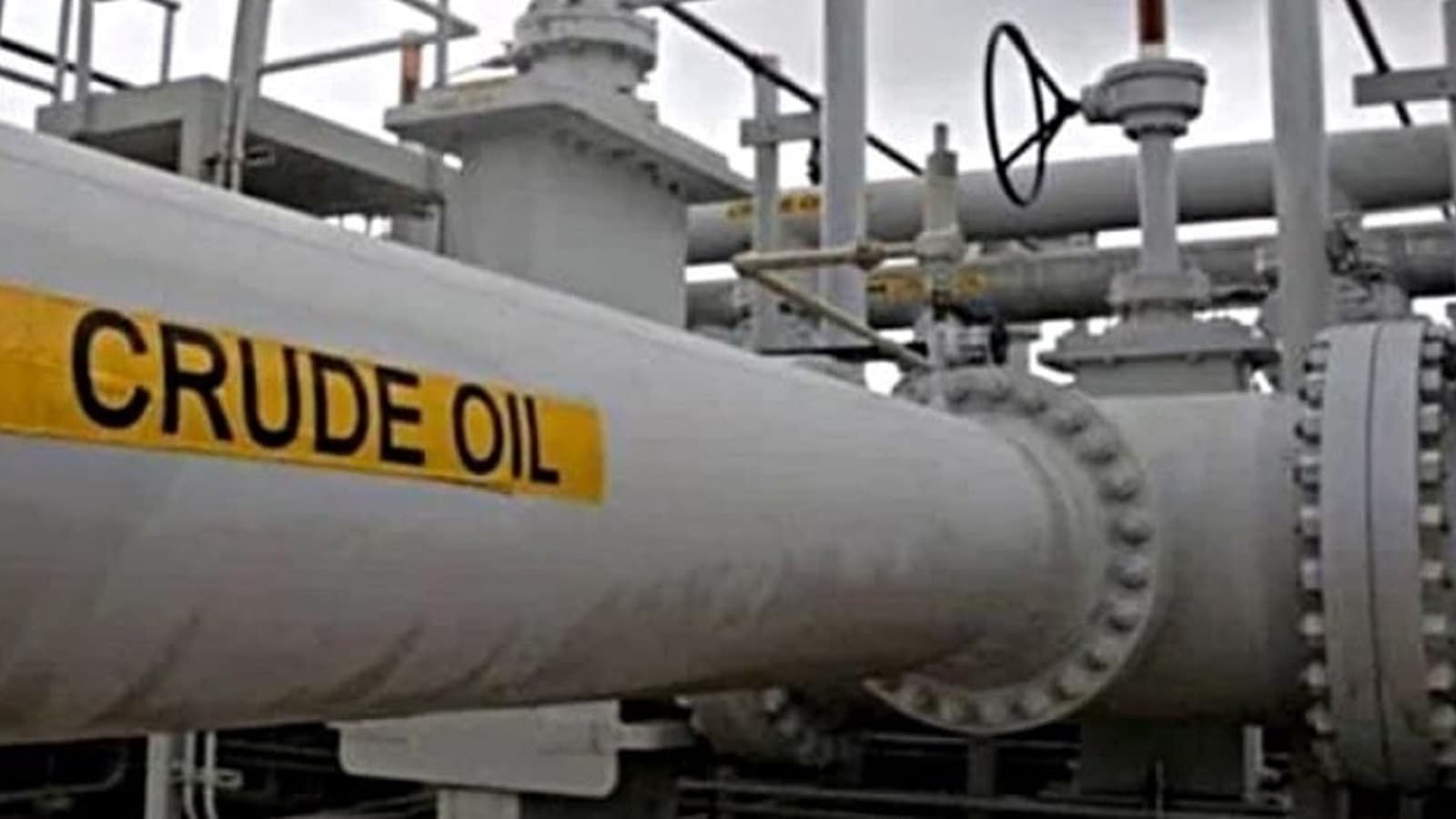 India Russia Oil Imports Fall August Supply Pressure Chinese Competition
